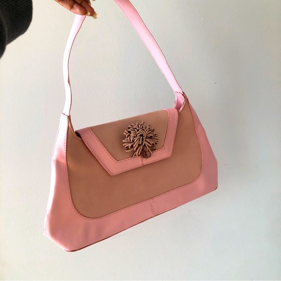 Y2K genuine leather pink shoulder bag. - Picture 4 of 9